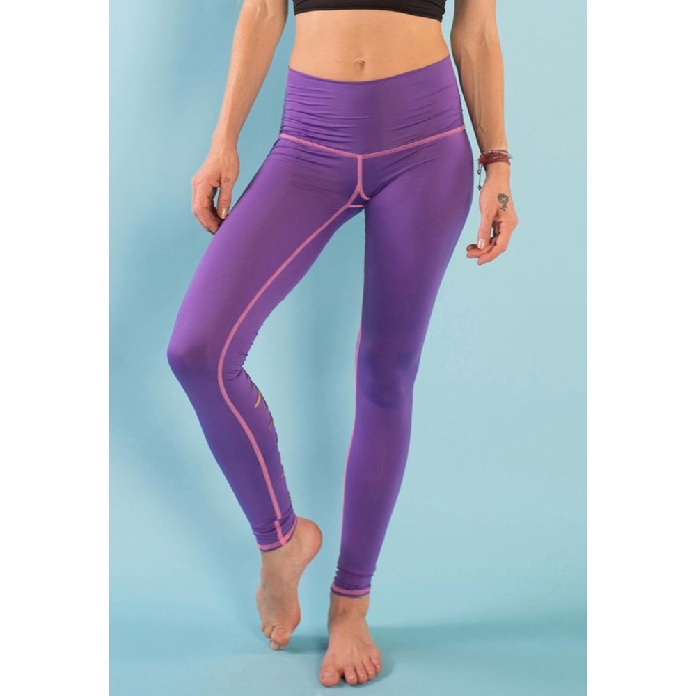 NWOT! Teeki Janis Purple Laser Cut Yoga Leggings - XS